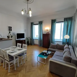 Apartment Novo Mundo, Warsaw