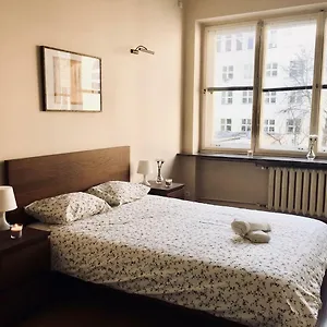 Homestay Tremendous In The Heart Of The City, Warsaw